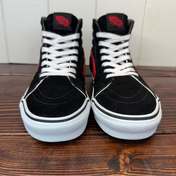 VANS Sk8-hi Quilted in Black & Red - Picture 3 of 8